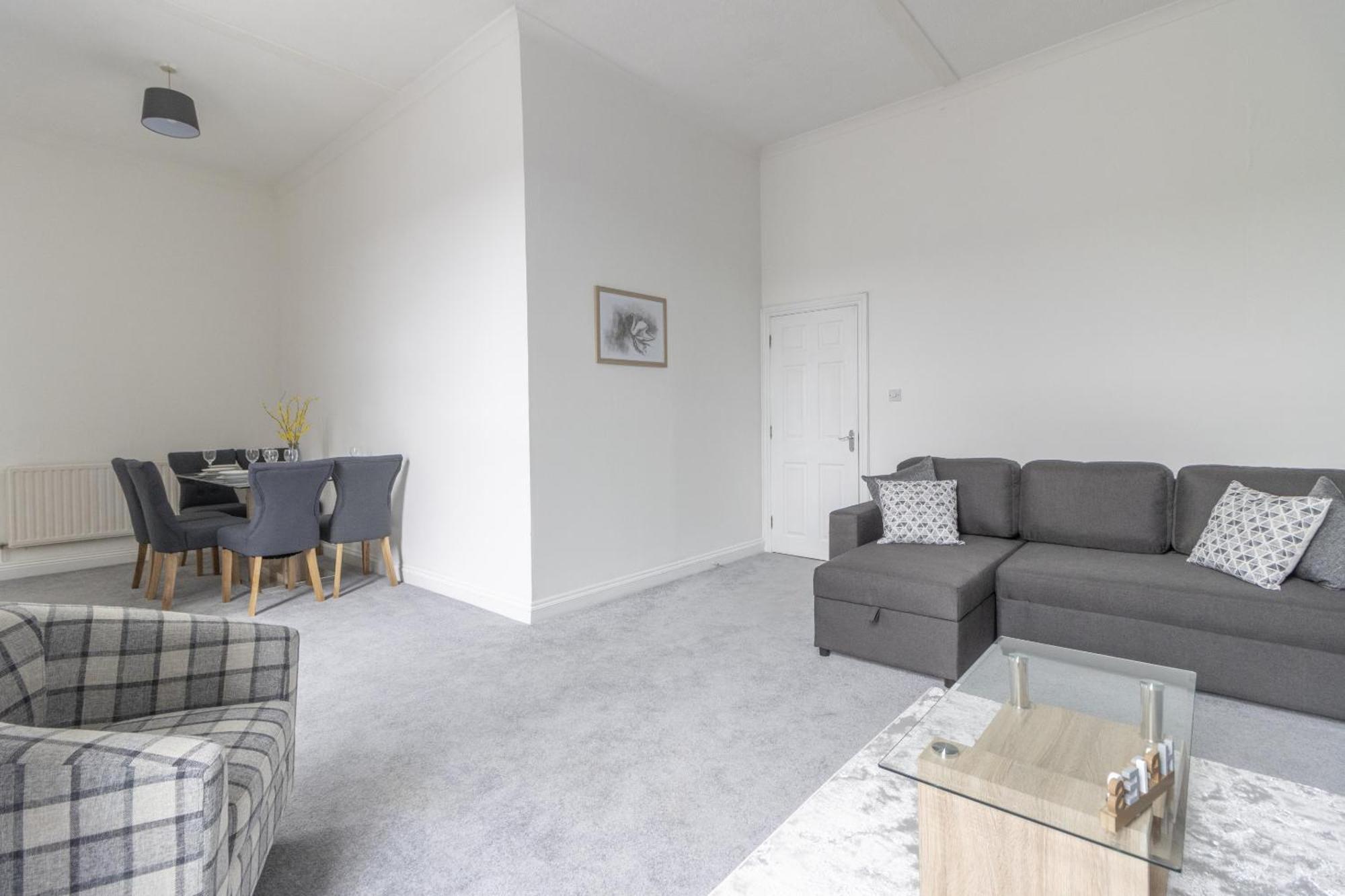 Appartamento Alexandra - Large 3 Bed Perfect For Contractors, Free Parking, Fast Wifi And Great Value! Plymouth Esterno foto