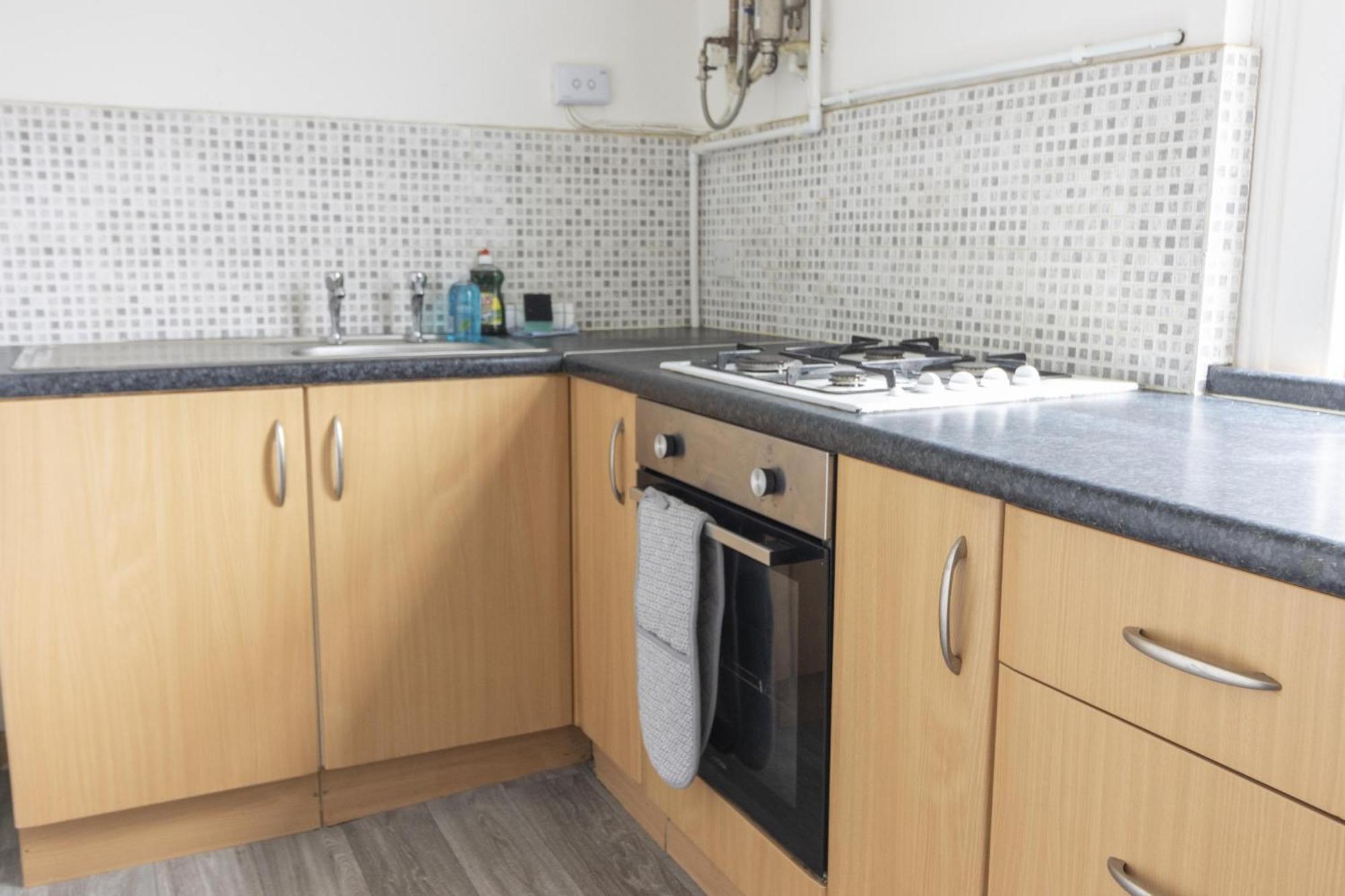 Appartamento Alexandra - Large 3 Bed Perfect For Contractors, Free Parking, Fast Wifi And Great Value! Plymouth Esterno foto